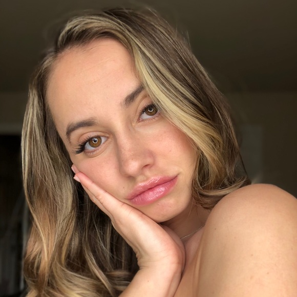 Meet your Posher, Ida - Picture 1 of 1